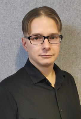 Tobias Gill – Dispatcher